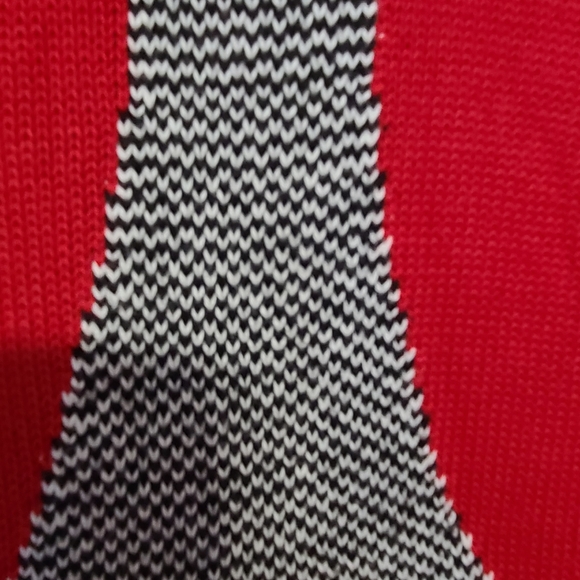 Karl lagerfeld pairs sweater red eiffel tower - Picture 8 of 14